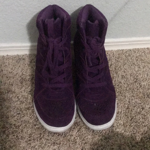 Wedges - Picture 2 of 3